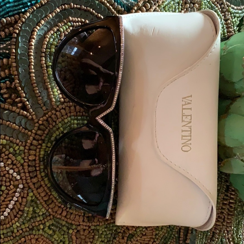 Valentino sunglasses